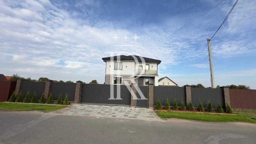 Продаж будинку Княжичі Бровар. р-н 200кв. м. цоколь 100кв. м. 20 соток