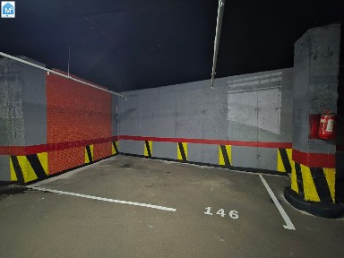 м. Київ, вул. Є. Чавдар, 13 (біля метро Осокорки/Позняки)