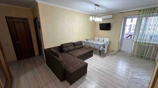 Продаж 2к в новобудові з ремонтом центр міста по вул. Соборності