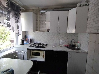 Оренда 1к квартири біля площі Визволення