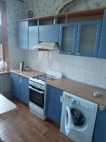 Сталинка 2х комнатная в Центре Ул Академическая 34