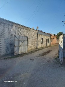 Продам будинок з участком в центрі міста Самар!