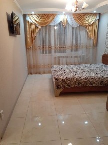 ВІЛЬНА! Квартрира подобово понедільно