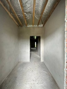 Продаж окремостоячого будинку