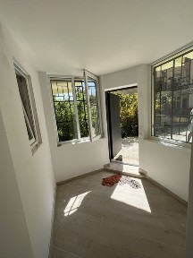 Продаж 1 кімн кв в центрі по вул Ужгородська