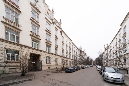 Продаж 1-кім. квартири в Австрійському будинку - ближній центр Львова