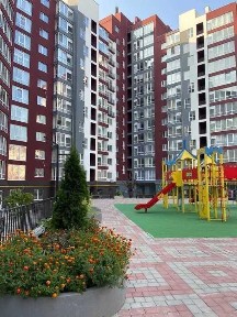Продаж 1кім квартири 43,6кв. м. в центрі