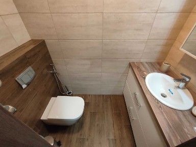 Оренда 2-кім. кв-ри ЖК