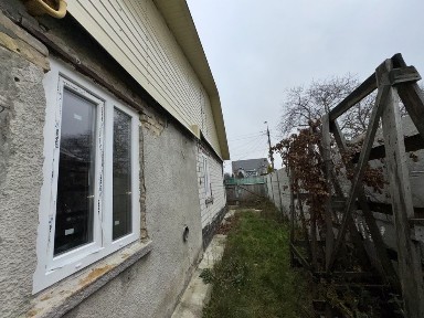 Продам 1/4частину будинку район Водоконал