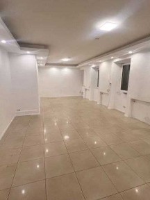 Продам приміщення 55 м2 в центрі на червоній лінії