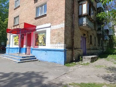 терміново приміщеня під магазин, кафе лікарня -зниження ціни