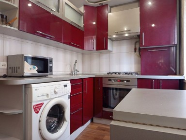 Сдается 1к на 2 этаже с автономным отоплением и с постоянной водой