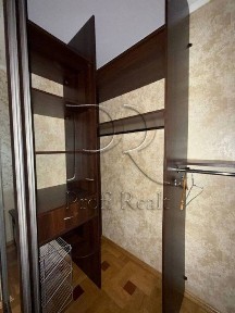 Продаж 1 кімн. квартири за адресою проспект Перемоги 121