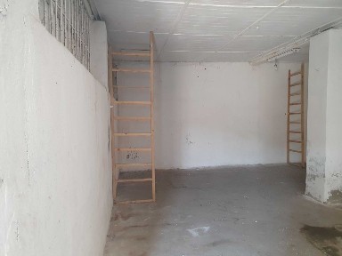 Здам в оренду склад вул. Цветаєва, 110 м кв.