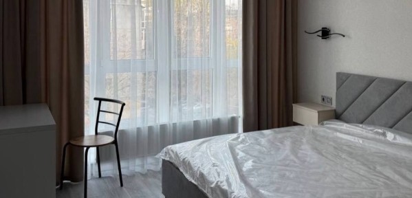 Аренда. Сдам 1ком. квартиру и кухня-студия в ЖК 4 Сезона/Проспект Шевчен