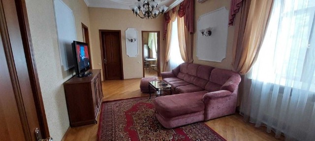 3-комн. квартира в стиле «КЛАССИКА» Екатерининская / Жуковского