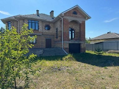 Продаж коробки. Старі Петрівці мас. Старий сад