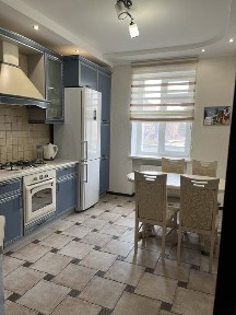 Центр, 3кімн з автономним опаленням