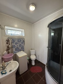 Капитальный дом в центре с. Светлое для проживания круглый год!