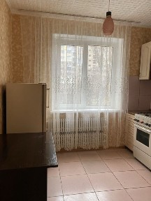 Сдам 3х левый берег 2/9