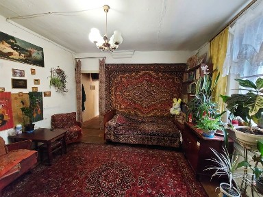 Продаж частини будинку