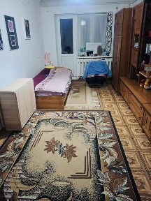 Продам 2-к квартиру (Кіцмань)