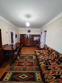 Здається 2 к квартира -тихий центр- дуже тепло