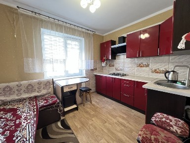 Ексклюзив. Продам класну світлу та простору 1 кімнатну квартиру в Узині