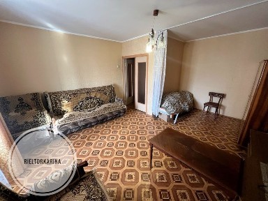 Продаж 1к квартири Театральна/парк Юність на 4 поверсі з 5