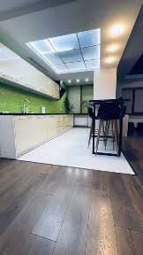 Оренда подобово 5-ти кімнатної квартири біля Залізничного вокзалу