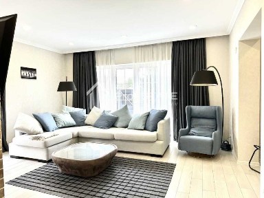 Киевская обл., Киево-Святошинский район, с. Крюковщина, Мира ул., 5