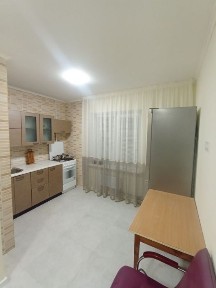 здається квартира зі свіжим ремонтом