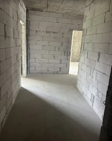 Продаж 3к квартири 91 кв. м на вул. Євгена Коновальця