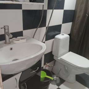 Продаю дом с кап. ремонтом мебелью и техникой в живописном р-не г Мереф