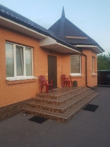 Дом в Александровке