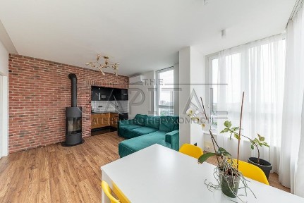 Київ, Святошинський, Берестейский 67