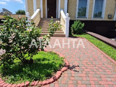 Затишний великий будинок на 15 сотках у с. В. Дальник!