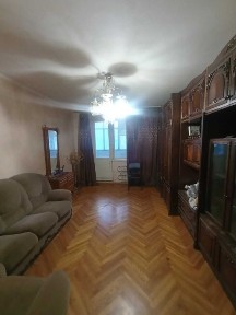 Продам 3 к. кв. с ремонтом на Алексеевке (404563)