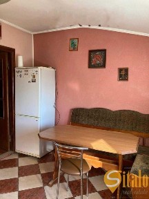 Продаж 3 кімнатної квартири, вулиця Єфремова Сергія