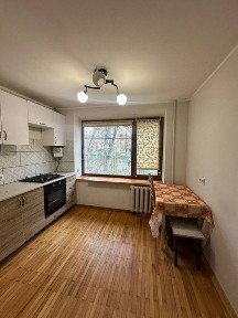 Продається гарна 2 к. квартира! Можна ДЕРЖПРОГРАМИ