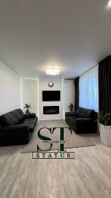 Продам 2к квартиру (кухня студія)