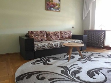 Оренда - 2-кімнатна квартира, вул. Величковського