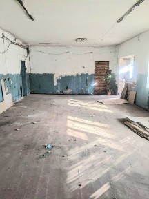 Сдаю склад, помещение свободного назначения.