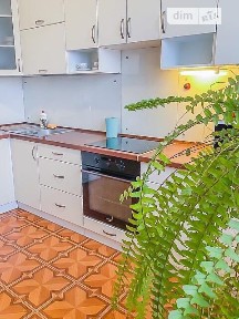 Здам подобово 1к квартиру на вул. Гната Хоткевича 8 • ID 33722771