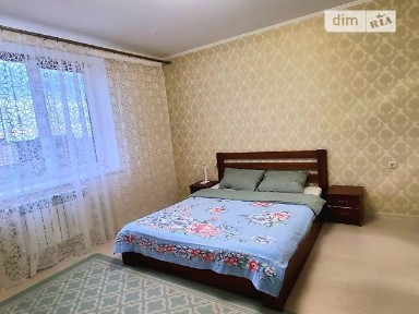 Здам подобово 1к квартиру на вул. Академіка <a href='/newbuilding/1228/view/zk-saharova'>Сахарова</a> 16 • ID 33586031