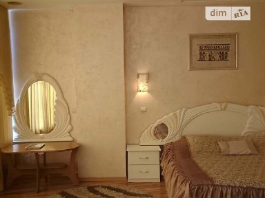 Здам подобово 2к квартиру на вул. Королеви Єлизавети ІІ 2 • ID 33037685