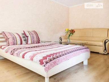 Здам подобово 1к квартиру на вул. Михайла Гончаренка 27 • ID 31292317