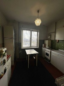 Продається 1-кімнатна квартира м-к Сонячний, 6