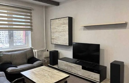 Продам 3 кімнатну квартиру на ж/м Парус - 1 Правий берег Новокадакский