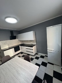 Київ, Святошинський, вулиця Депутатська 24